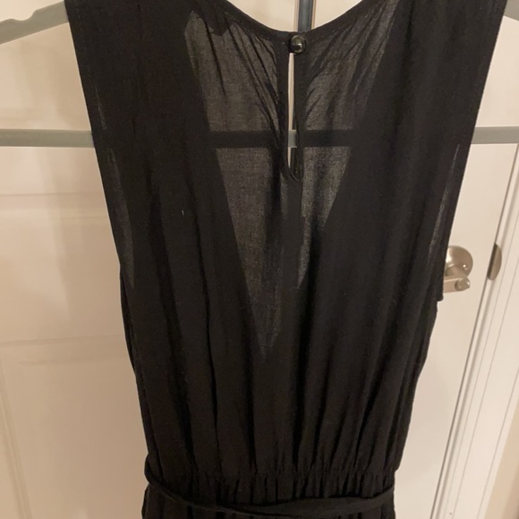 Lulu’s Black Tie-Waist Jumpsuit - Picture 4 of 5